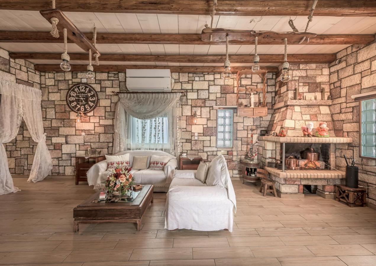 Emilia'S Little Farmhouses Agioi Anargyroi  外观 照片